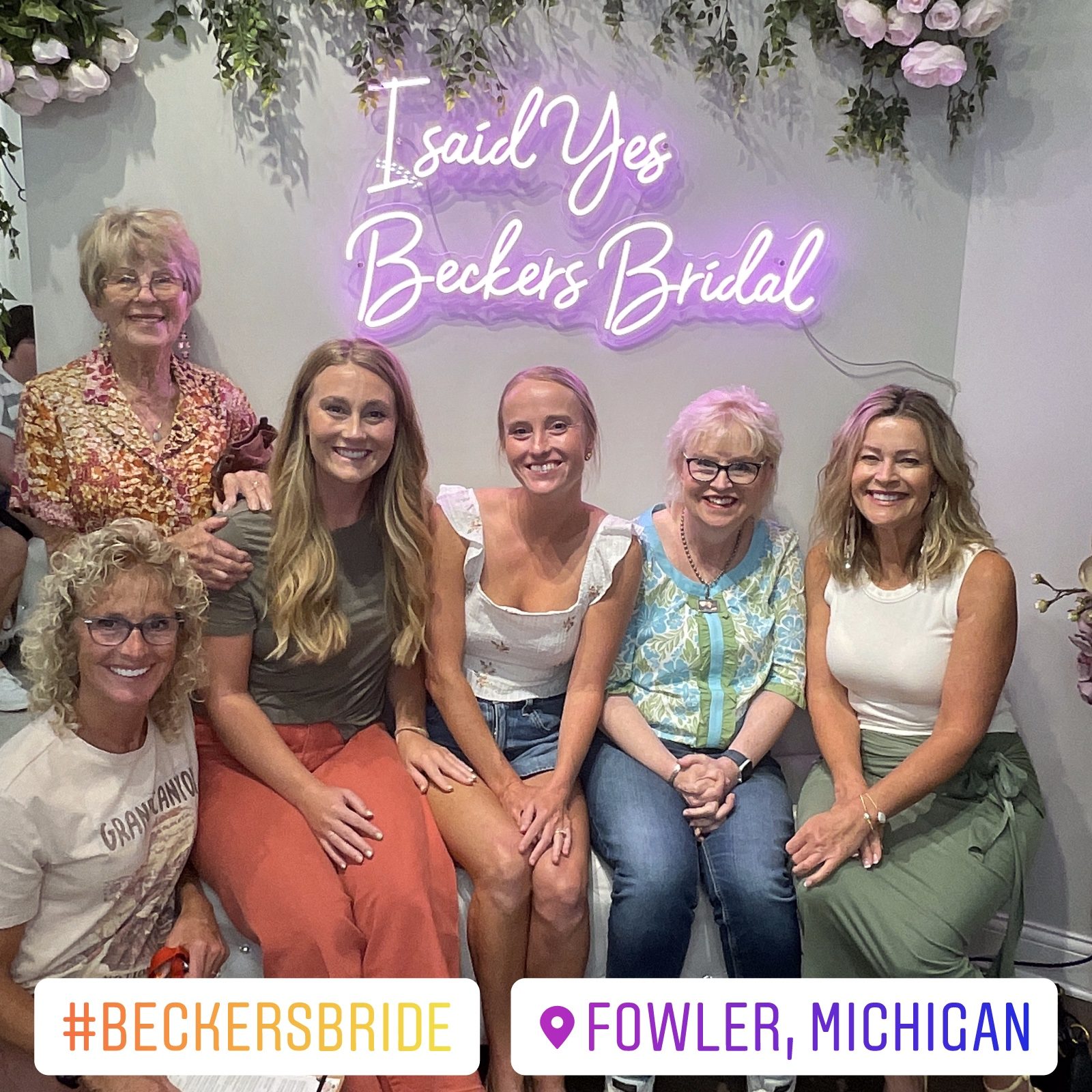 Bridal boutique photo booth with a neon sign, on a season lease