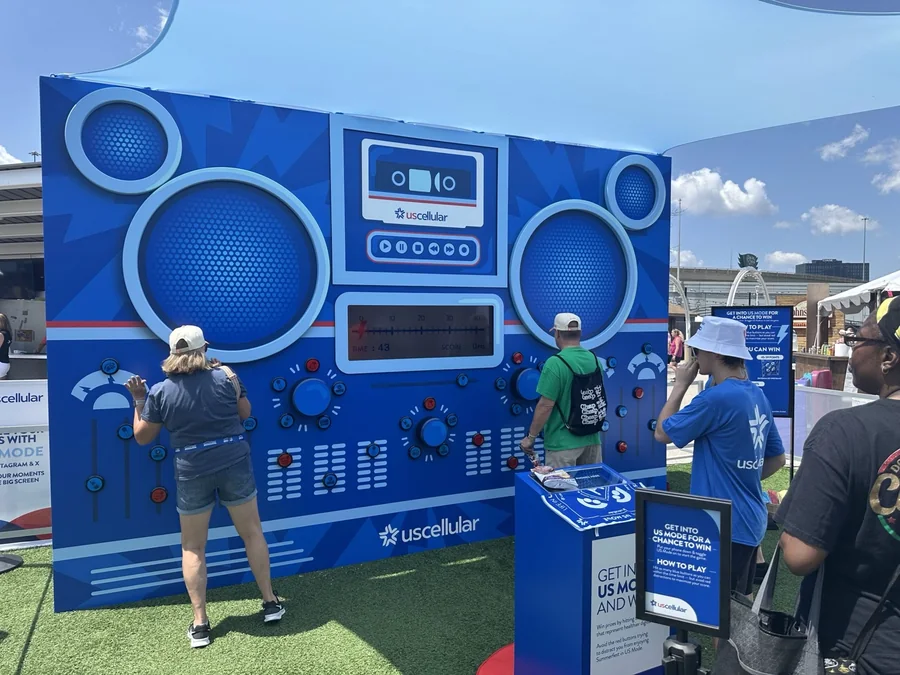 UScellular giant boombox button wall at Summerfest